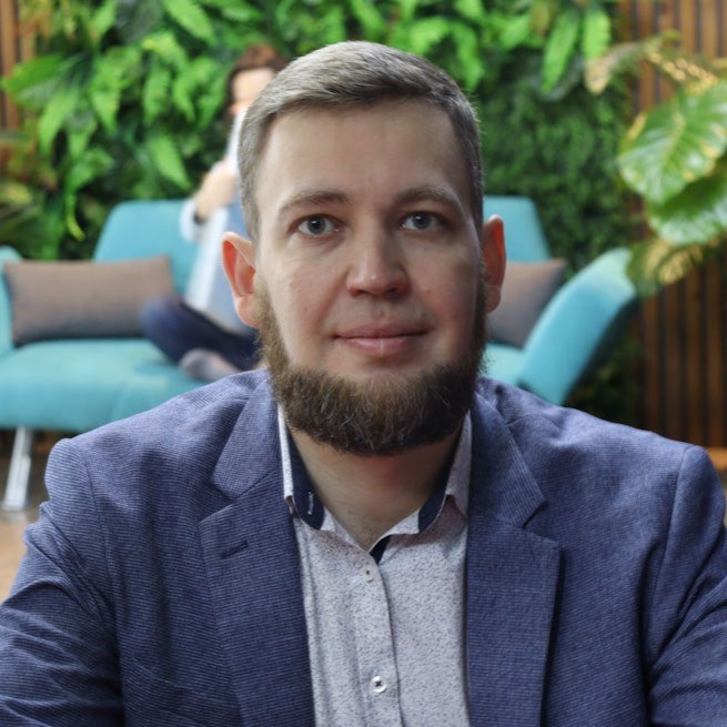 Дмитрий Ряшин — автор обзора
